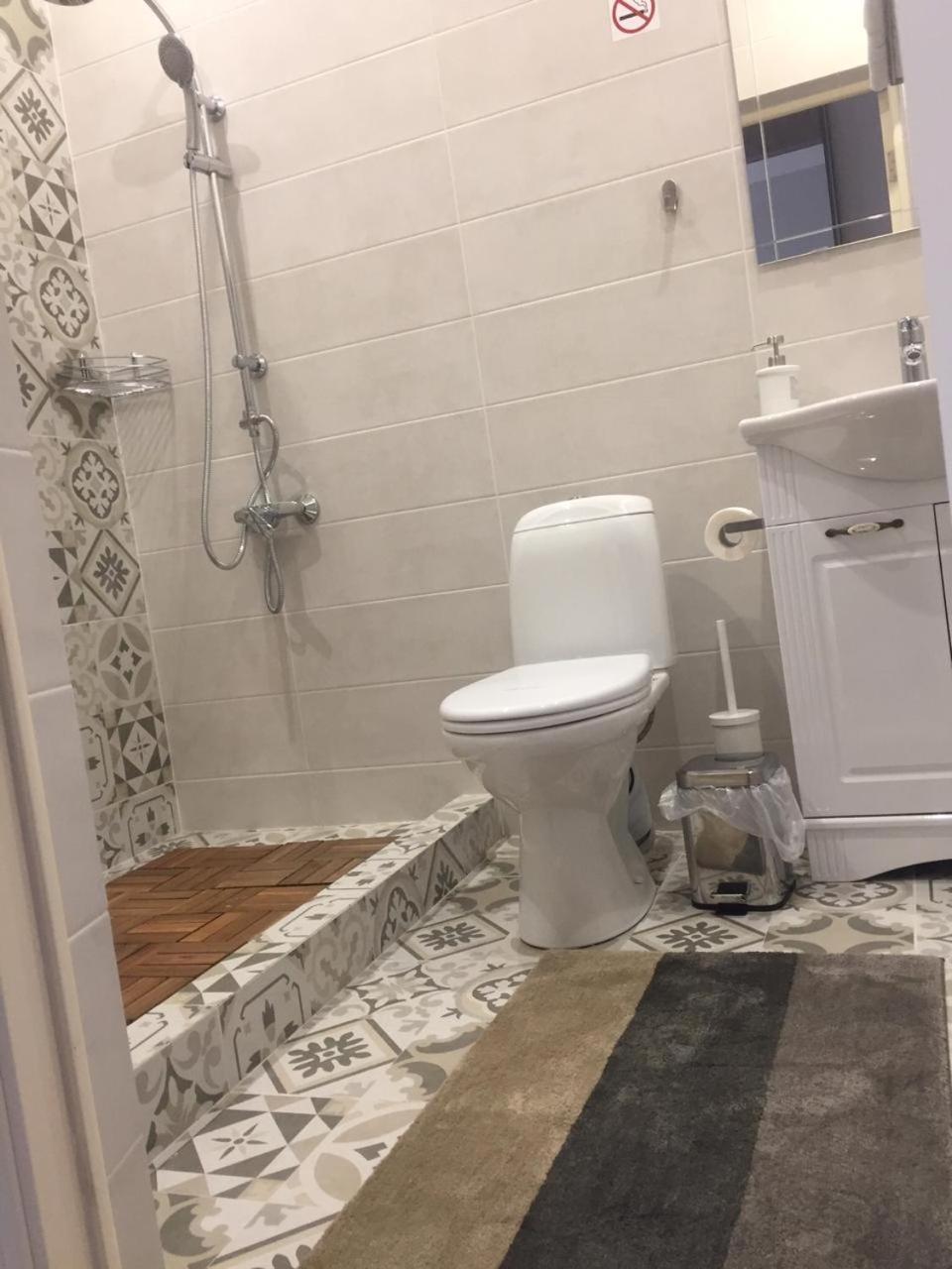 Scandi Hotel Makinsk Bagian luar foto